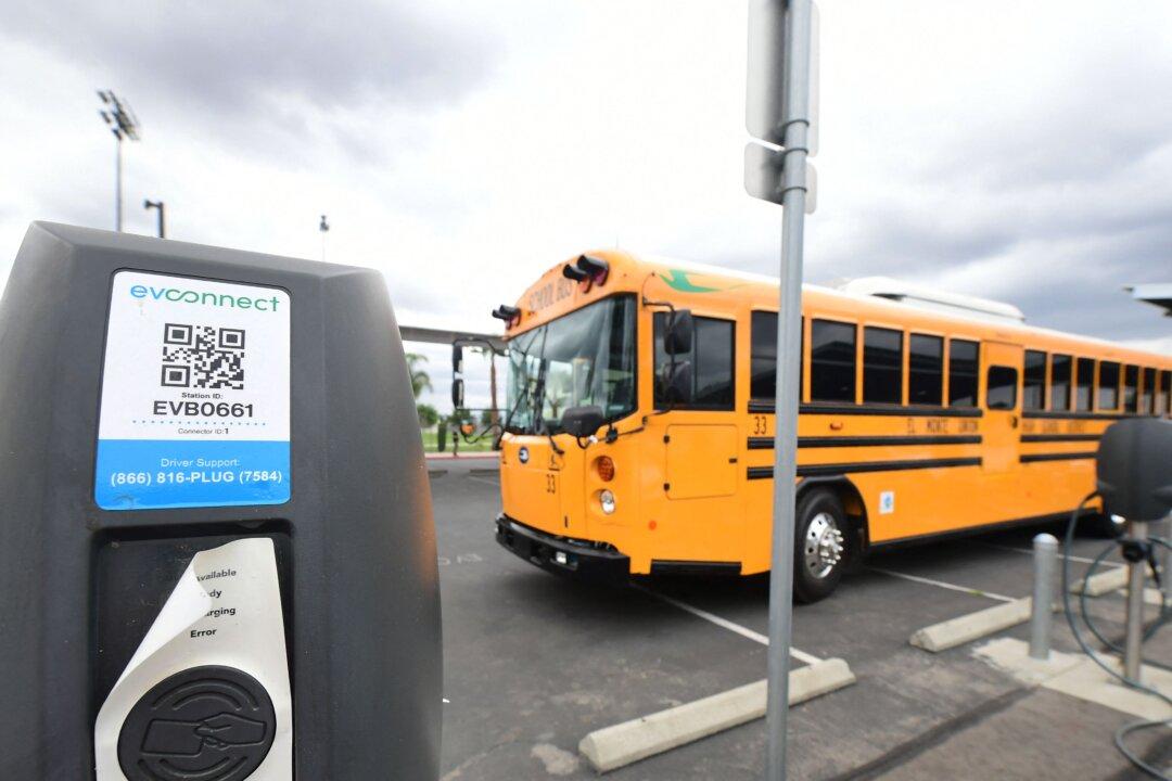 Voters Reject Electric Buses in New York School Budget Ballots
