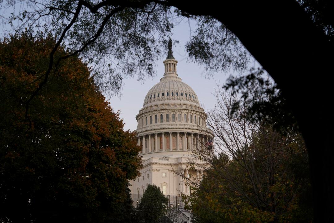 Senate Democrats Seek to Place Humanitarian Conditions on US Military Aid to Israel