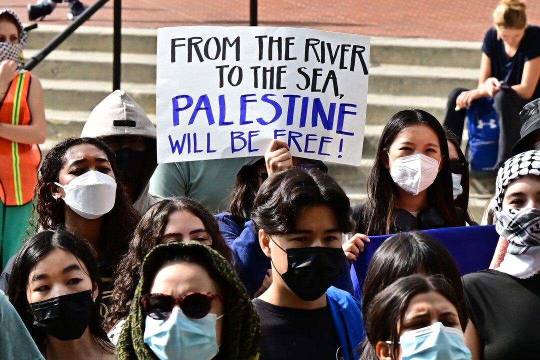Jewish, Israeli Students File Lawsuit Against UC Davis Over Alleged Anti-Semitism