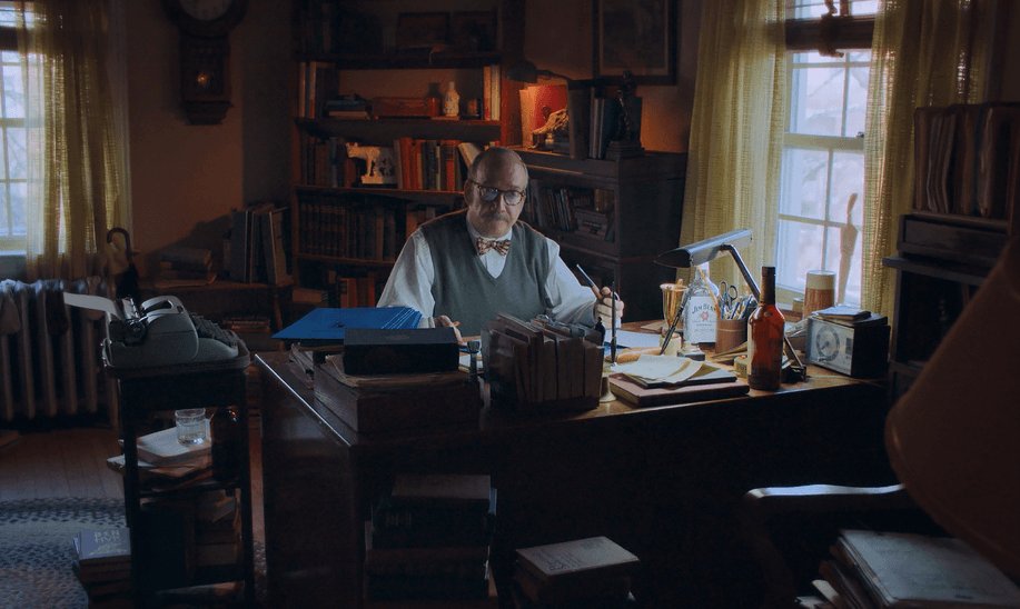 ‘The Holdovers’: Prep-School Outcasts at Christmas