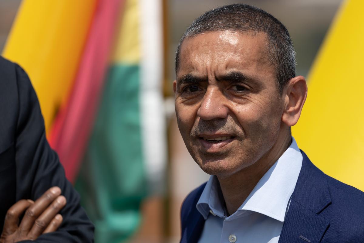 COVID Vaccine Maker Cuts Revenue Projections Due to Drop in Demand