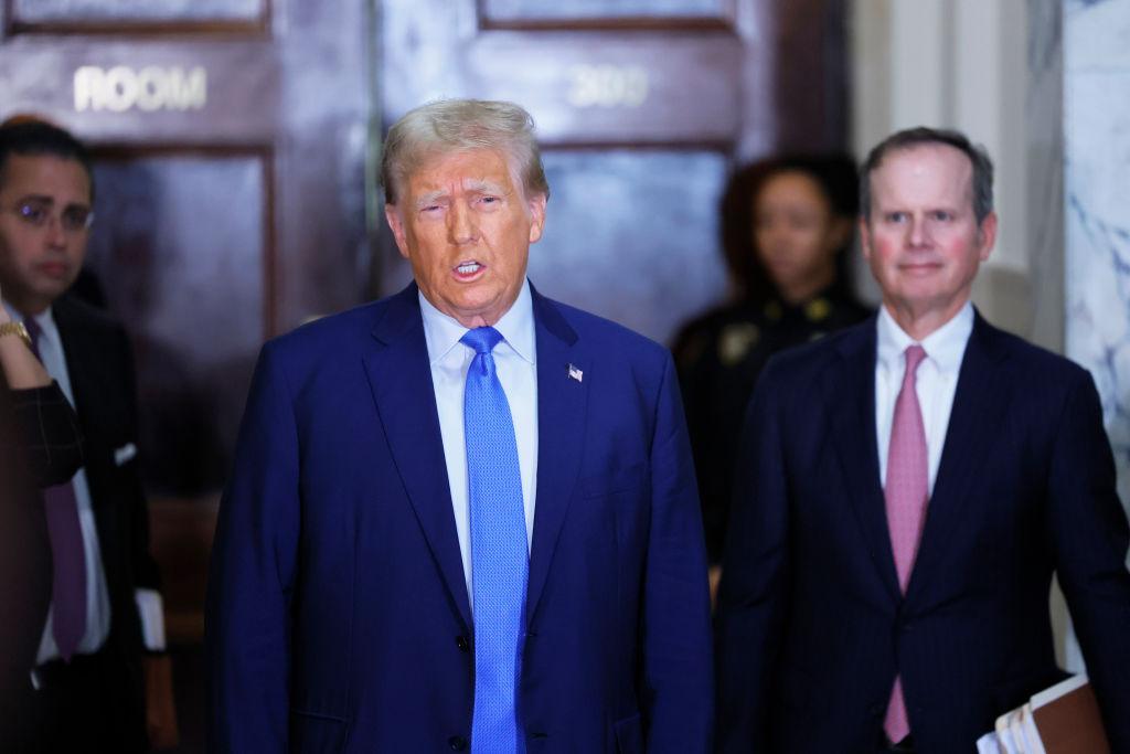 Trump Encourages Cuomo, Adams to Fight New Accusations