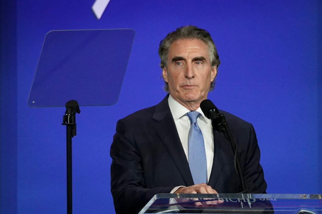 Burgum Says Political Insiders ‘Artificially’ Narrowing Field, Bypassing ‘Voter-Driven’ Primaries