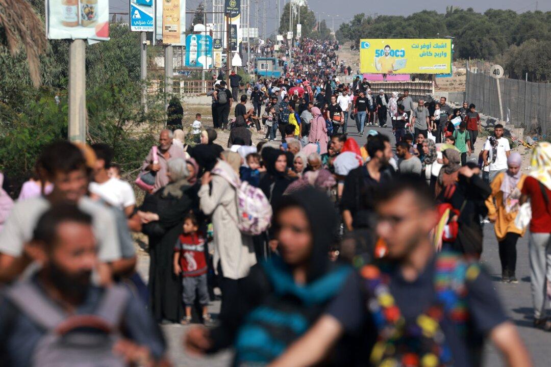 Israel Targets Gaza Tunnel Network, UN Repeats Calls for Humanitarian Pause