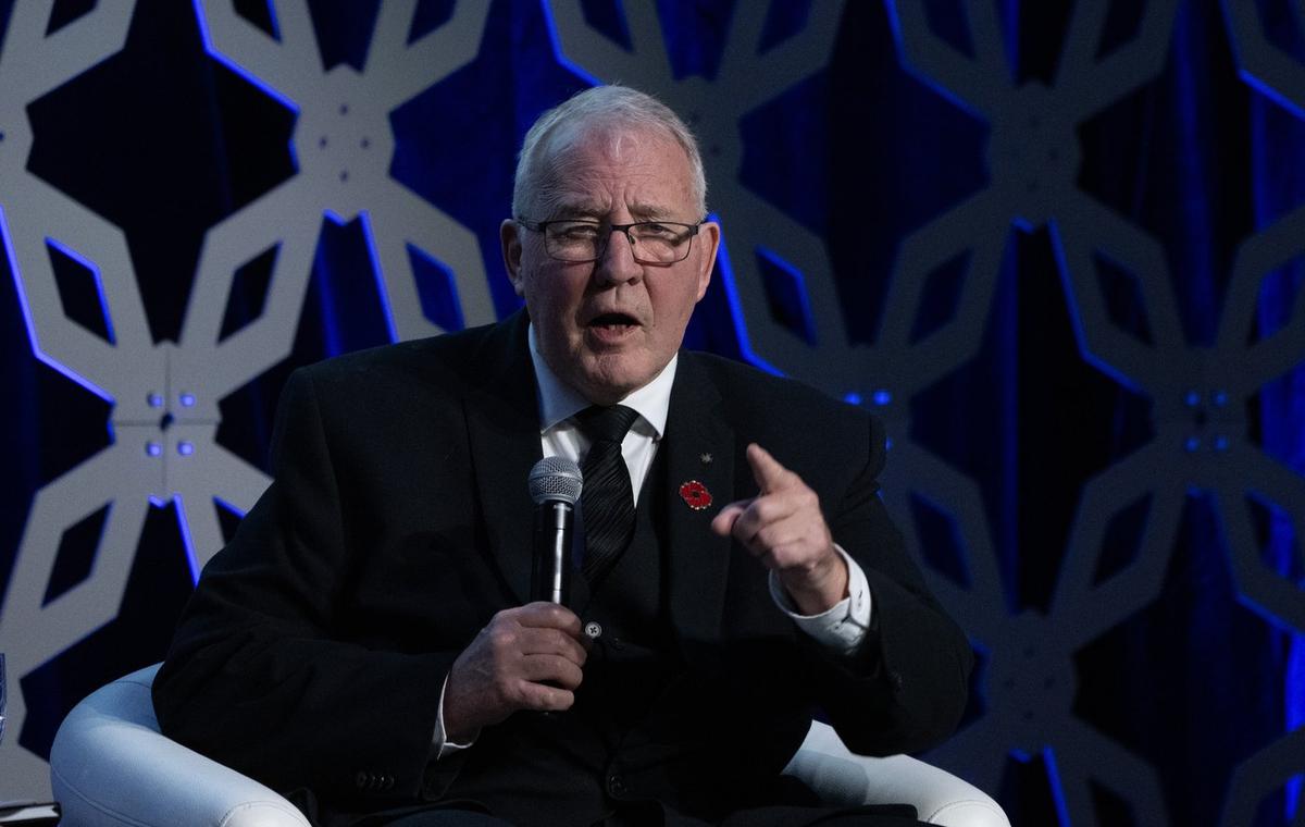 Defence Policy Update: Industry Demand for Clarity Has Blair Back at Drawing Board