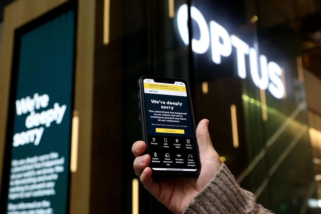 ‘Unacceptable’: Optus Admits Process Breakdowns After 000 Outage Linked to Multiple Deaths
