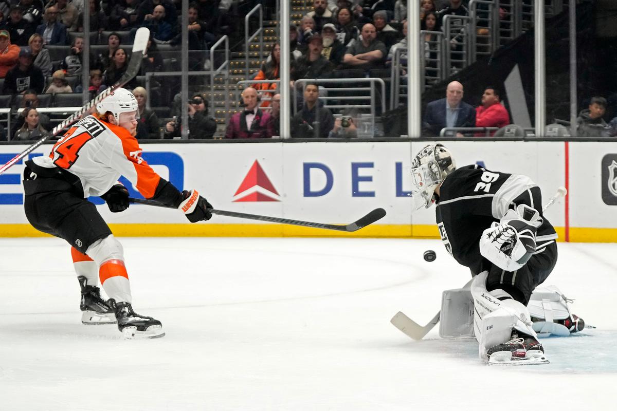 Flyers Beat Kings 4–2 in Successful Return to Los Angeles for Petersen