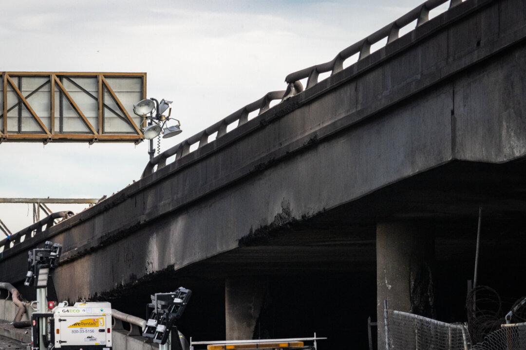 State Fire Marshal: Los Angeles Freeway Fire Set Intentionally