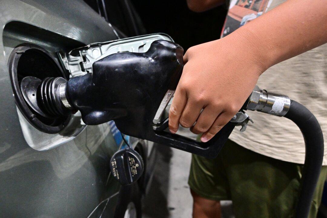 Fed’s Preferred Inflation Gauge Rises, Fueled by Higher Energy Costs