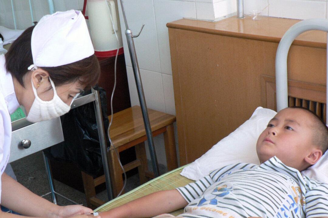 Several Chinese Hospitals Exposed for Providing Fake Birth Certificates for Abducted Babies, Seven Arrested