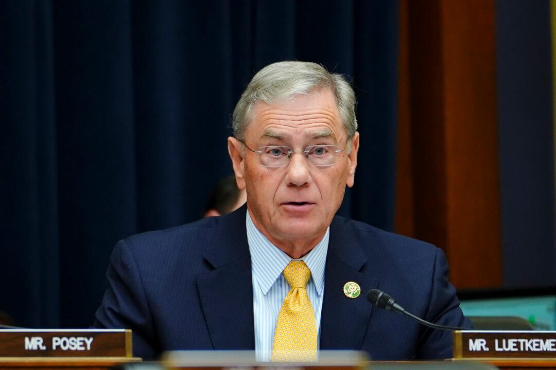 House Republican Joins Growing Exodus From Congress