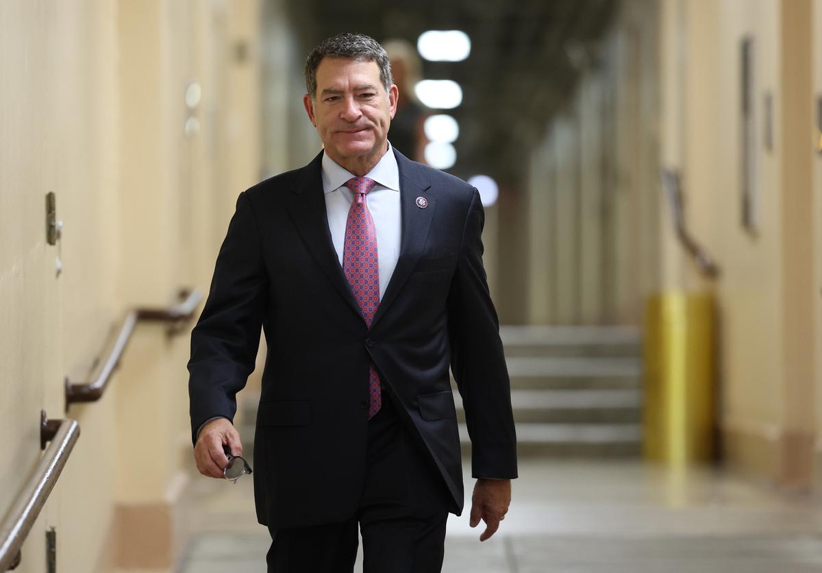 House Republican Reintroduces Bill to Prevent Federal Funds From Flowing Into CCP’s Hands