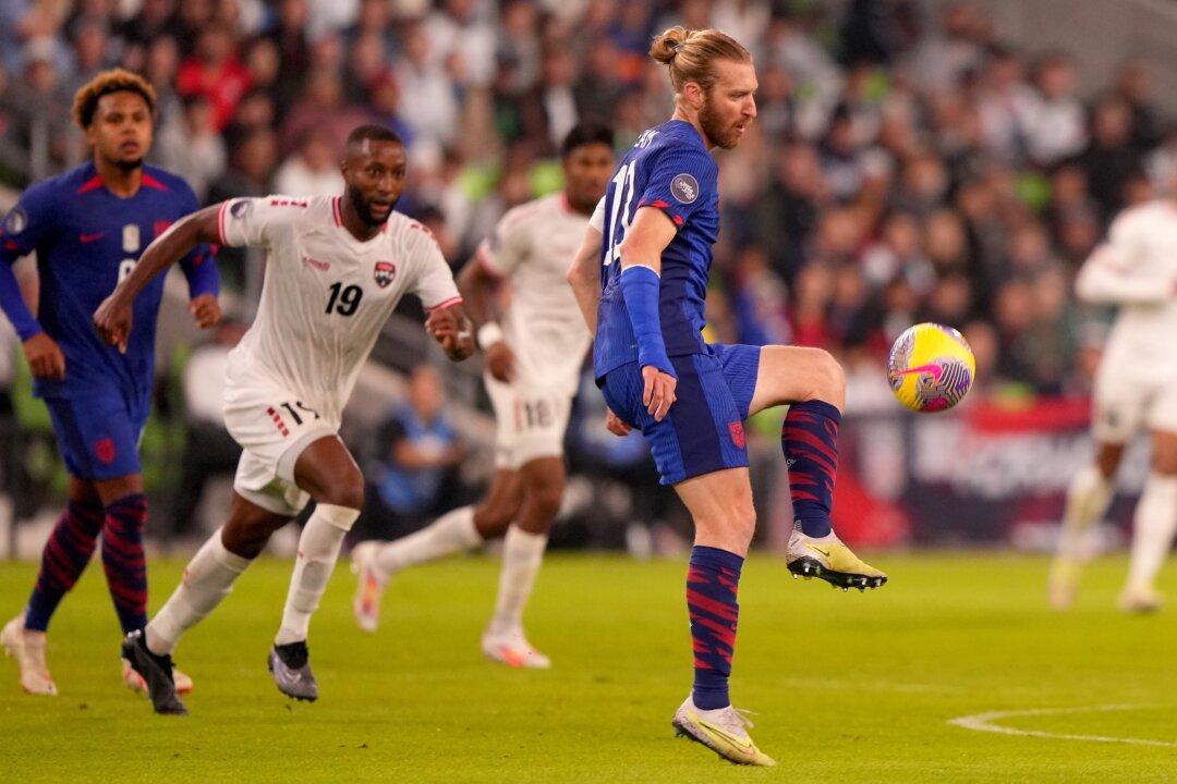 U.S. Scores 3 Late Goals Past T&T in CONCACAF Nations League