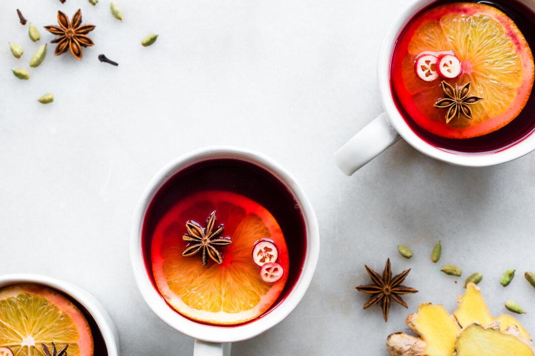 Mulled Cranberry Cider