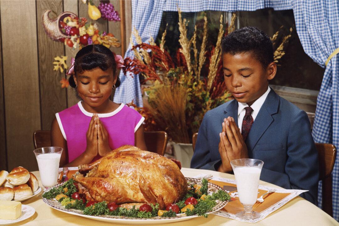 There Is No Downside to Gratitude, So Fill Your Plate This Thanksgiving