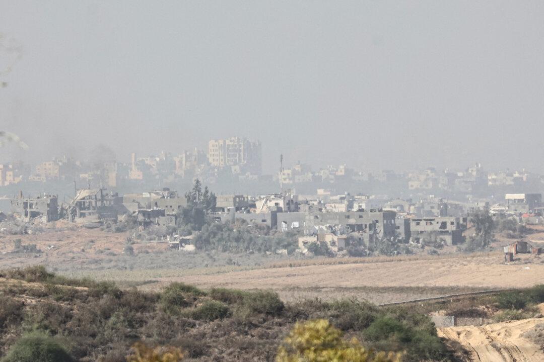 Israeli Foreign Minister Vows Hamas War Will Resume After Hostage Release, Rebuffing Calls to End Fighting