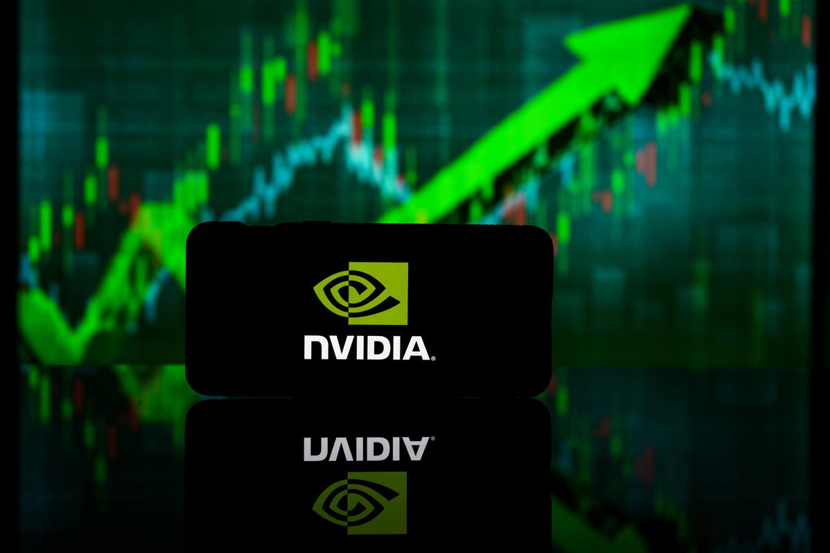 NVIDIA’s Stock Tops $1,000 After Earnings Beat Expectations