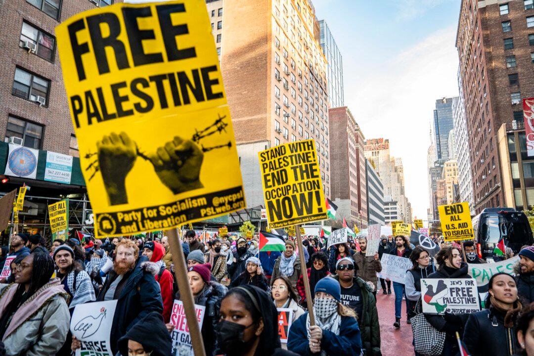 Rubio Urges Garland to Prosecute Pro-Palestinian Protesters Over Alleged LA National Cemetery Vandalism