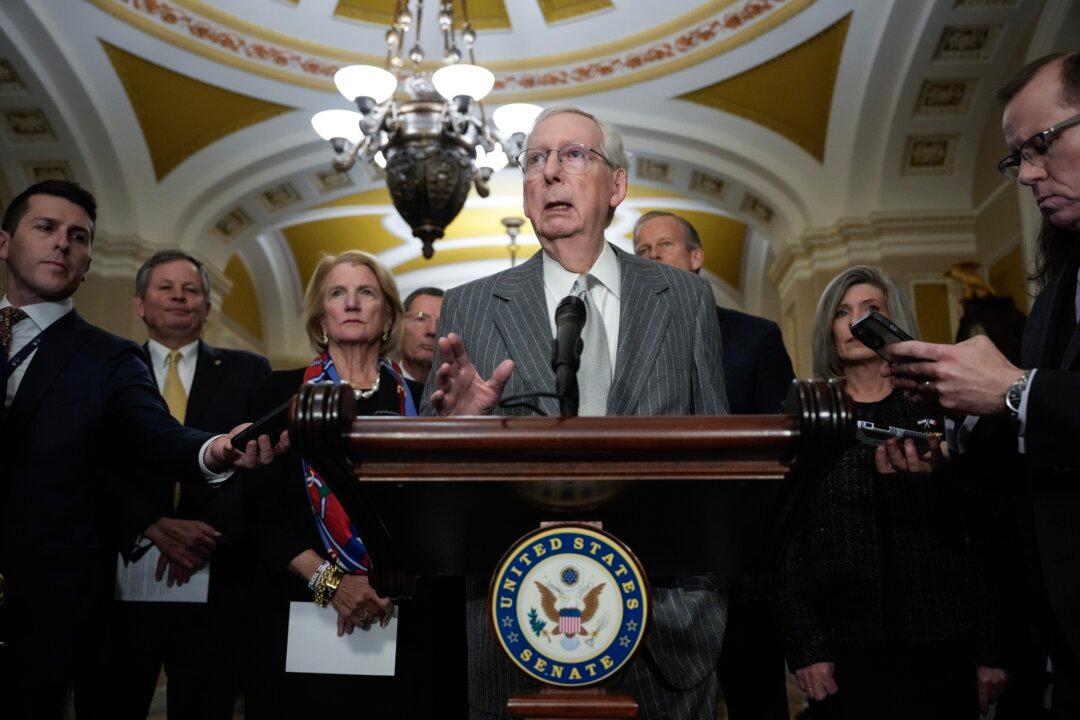 McConnell to Remain in Senate Until Term Ends to Deal With GOP’s ‘Isolationist Issue’