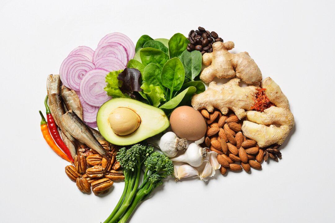 Psychiatric Researcher Explains the Gut-Brain Connection, Gives Tips on Improving Mental Health Through Diet