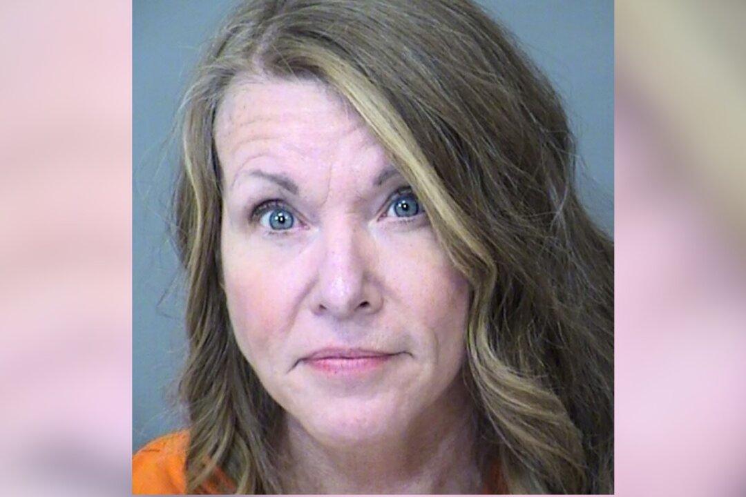 Lori Vallow Taken to Arizona Jail in Another Murder Conspiracy Case