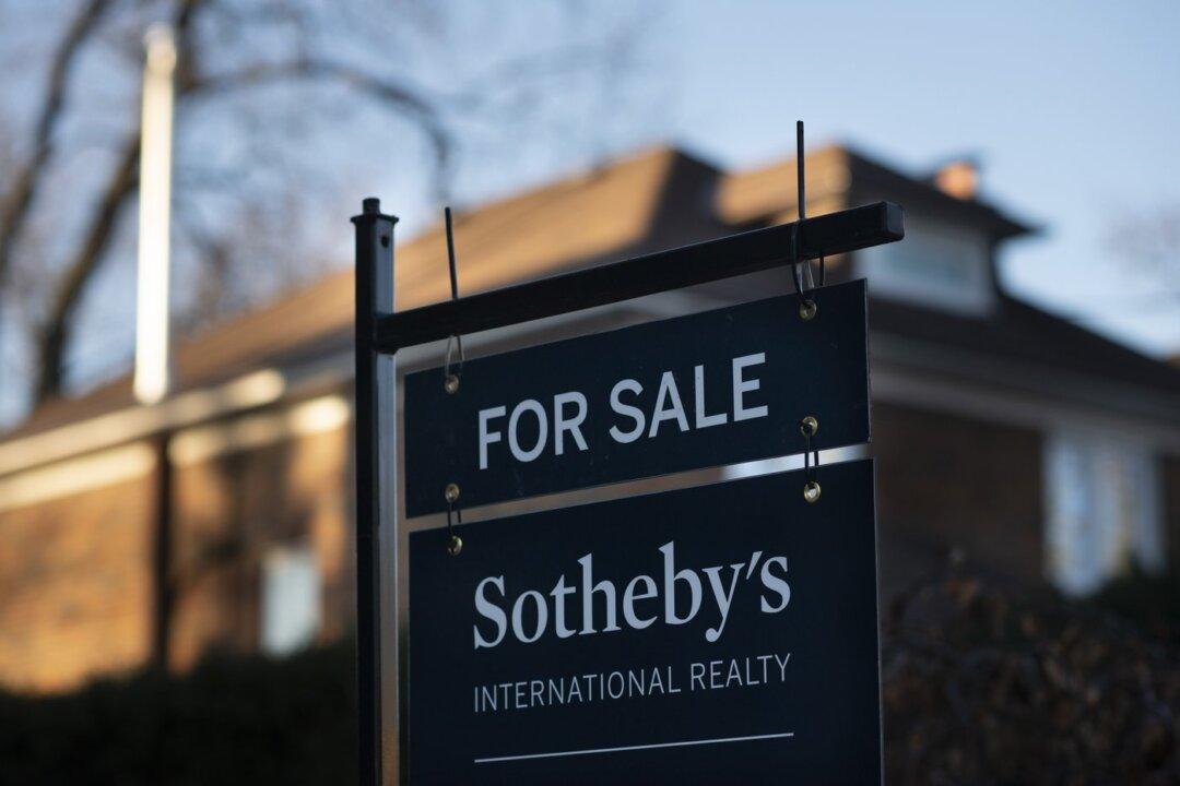 Greater Toronto Home Sales Fall Amid Affordability Challenges but Relief Forecasted
