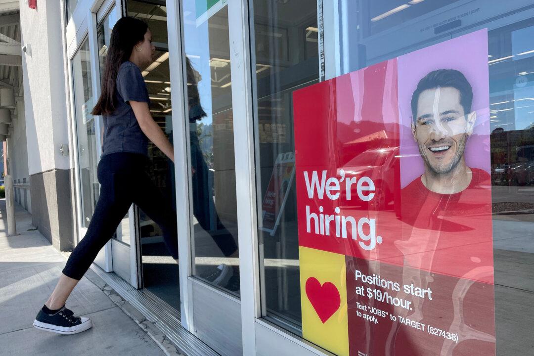 California’s Minimum Wage to Increase to $16 in 2024