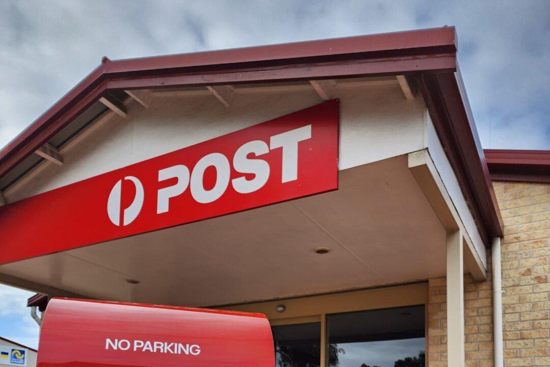 Australia Post Will Now Officially Deliver Letters Every 2nd Business Day