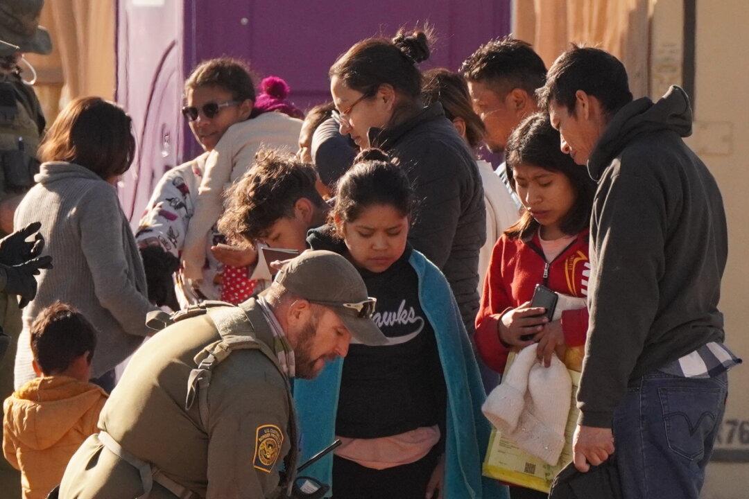 Arizona Border Crisis Crushing Local Economy
