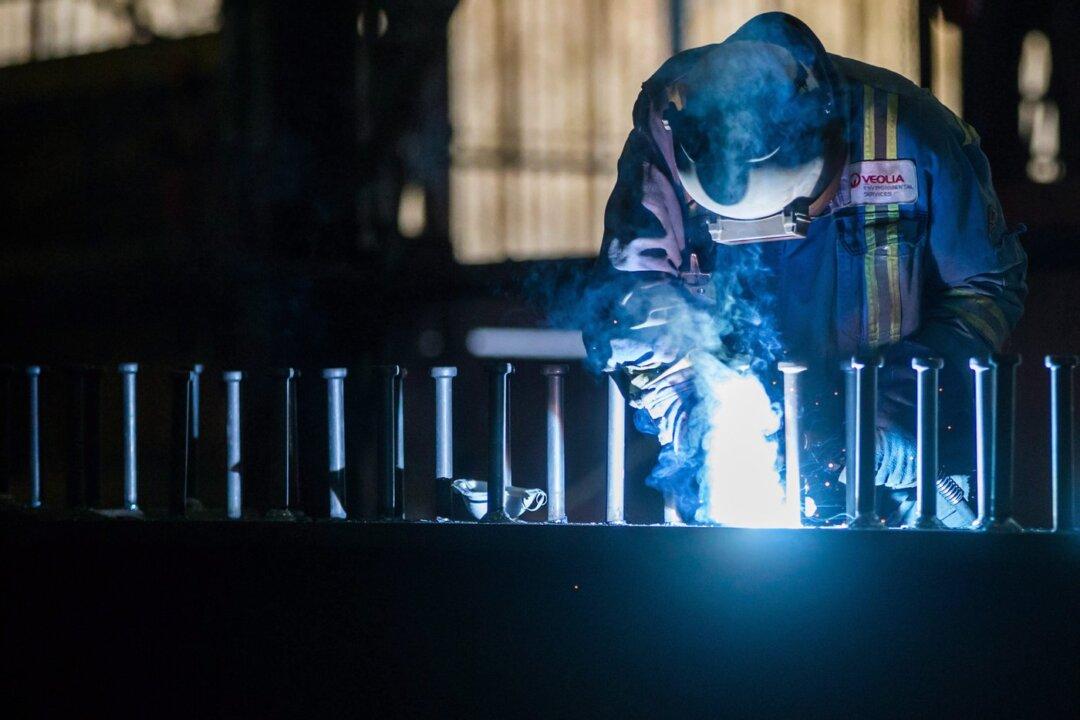 Petroleum, Coal Decline Drove 2.8% Drop in Manufacturing Sales: Stats Canada