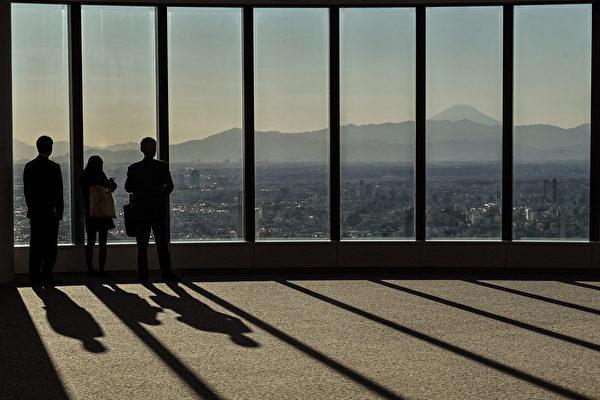 In a Bid to Dodge CCP Policies, China’s Wealthy Take Their Money to Japan