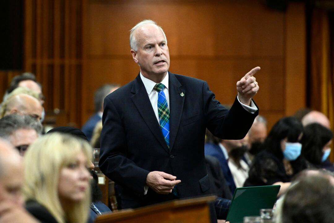 Study on Rising Cost of Cellphone Plans Gets Busy Signal; Tories Say Liberals ‘Filibustered’ Discussion