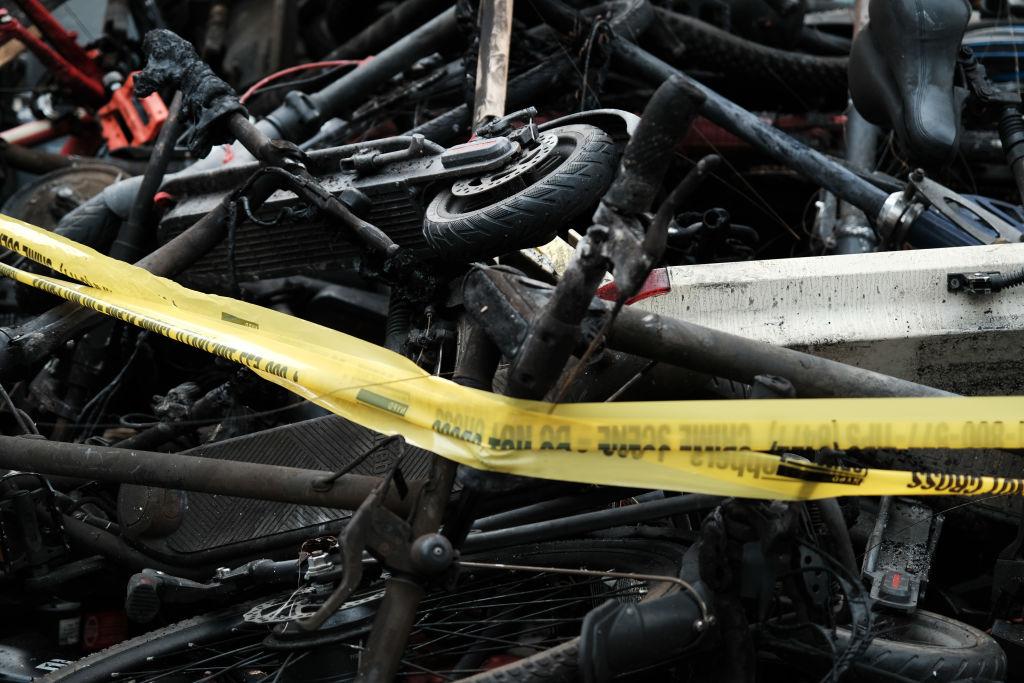 Insurer Issues Fire Safety Warning on Lithium Batteries During Christmas