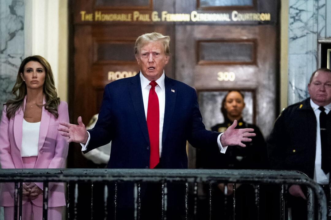 Colorado Decision Triggers Rush to Remove Trump From Blue-State Ballots