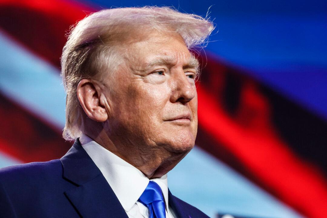 Supreme Court Will Reverse Trump Ballot Removal but Dodge Insurrection Question, Expert Predicts