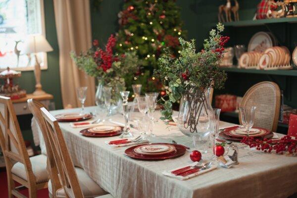 Limit the number of colors to keep your scheme cohesive and classy. (Dina Mukhutdinova/Shutterstock)