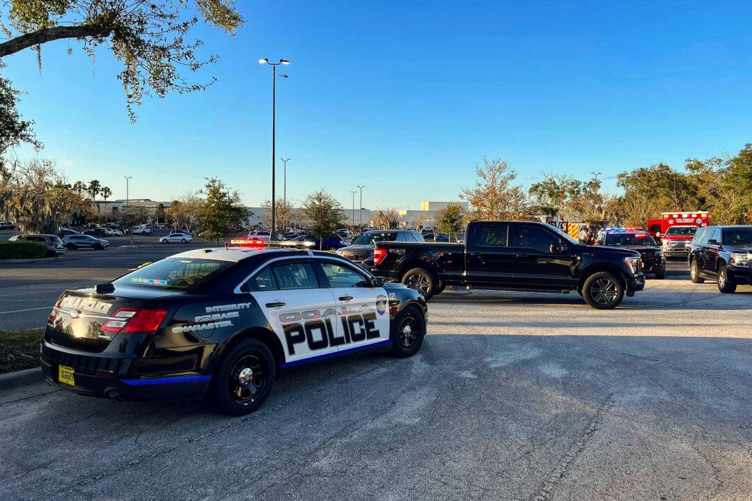Police Say One Person Killed in Possible ‘Targeted’ Shooting at Florida Mall
