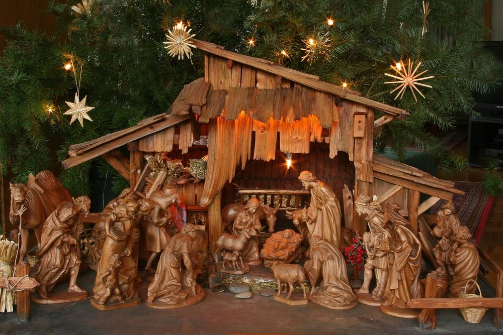 ‘Chiseled on the Heart’: A Collection of Christmas Novellas