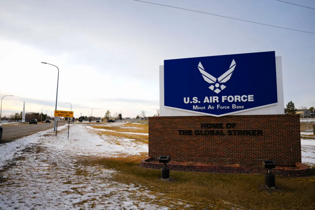 Air Force to Probe Active-Duty Officer Who Called for Trump, Vance Impeachment