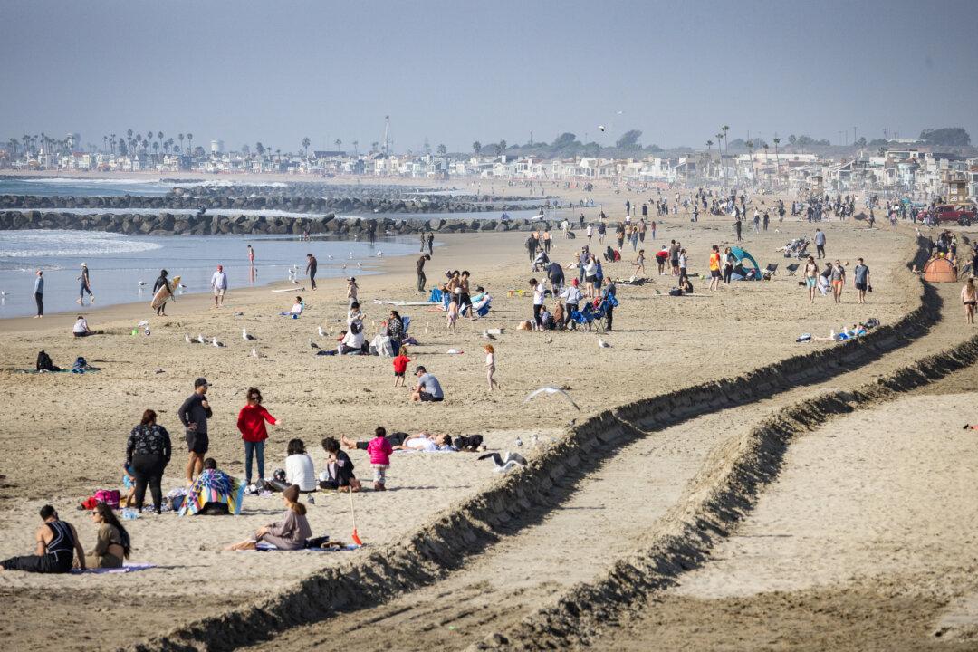 California’s Newport Beach to Partner With TikTok to Help Prevent Takeovers