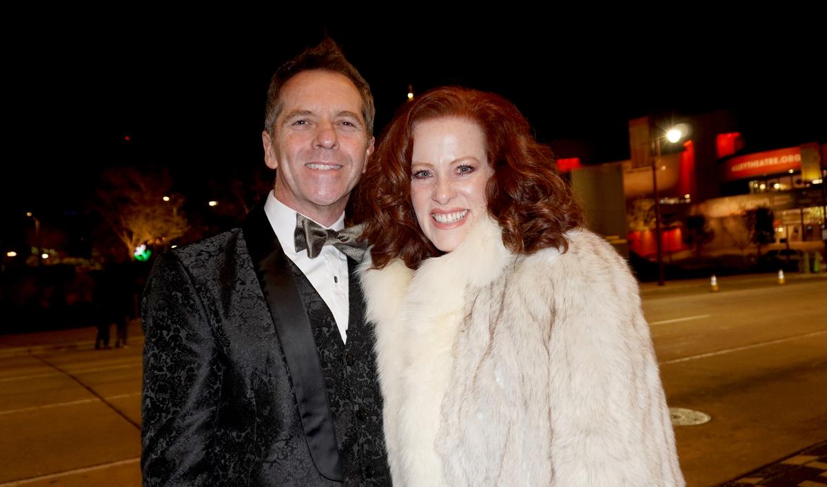 Choir Director Finds Immersive Beauty in Shen Yun’s Cultural Revival