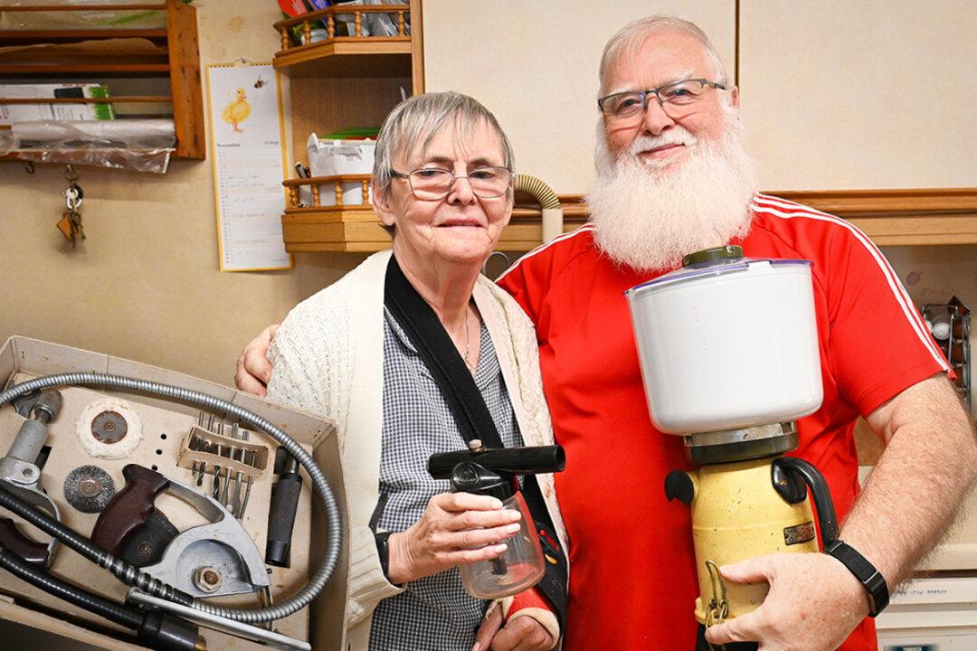 World’s Oldest Multi-Purpose Appliance Performs 8 Functions and Still Going Strong After 98 Years