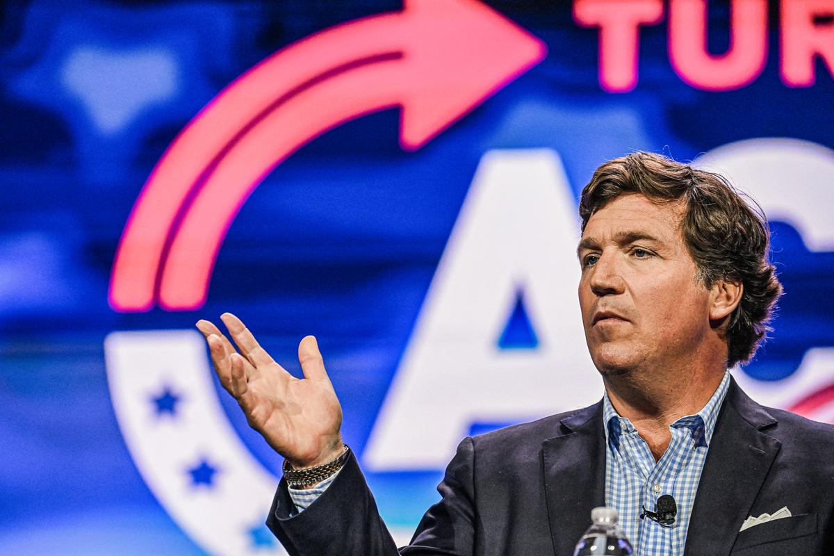 Tucker Carlson Claims Nikki Haley Is ‘Puppet’ for Democrats