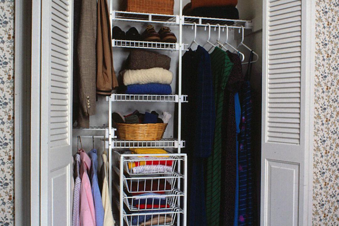 Install Wire Shelving