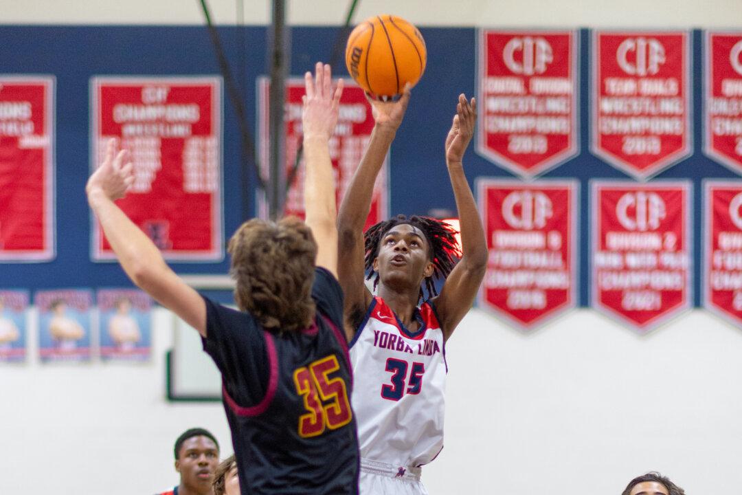 Yorba Linda Boys’ Basketball a True Family Affair