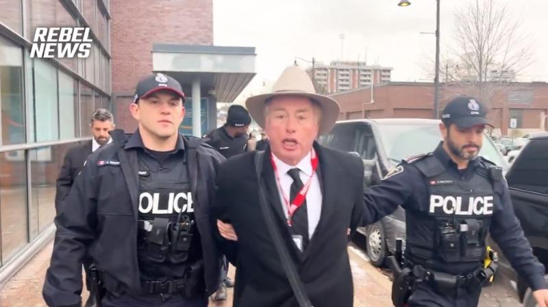 Musk, Poilievre Speak Up Over Arrest of Rebel News Reporter