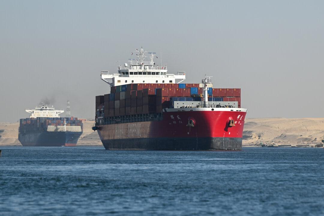Geopolitical Tensions Risk Britain’s Global Supply Chains: Ministers