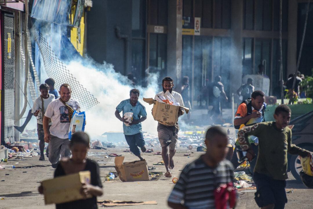 PNG in Talks With Beijing for the Supply of Police, Surveillance Equipment
