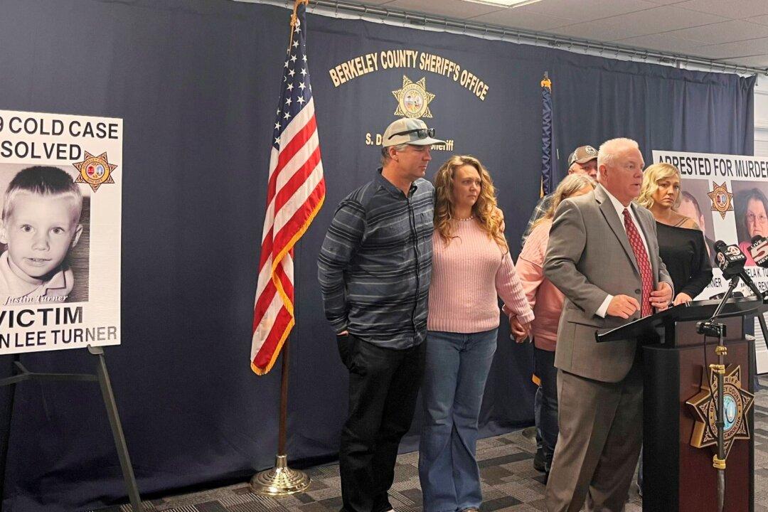 Microscopic Fibers Link Couple to 5-Year-Old Son’s Strangulation 34 Years Ago, Sheriff Says