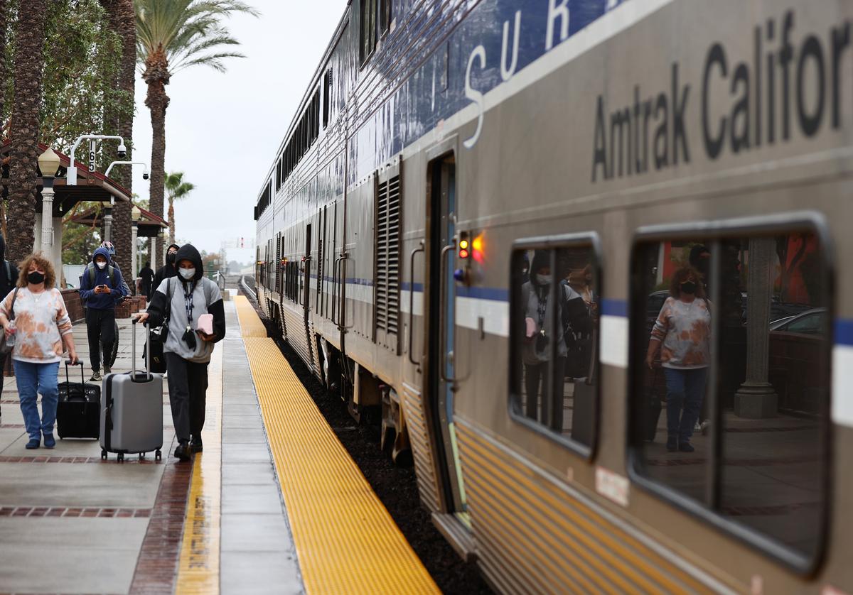 Transportation Department to Invest $7 Billion in Rail Projects
